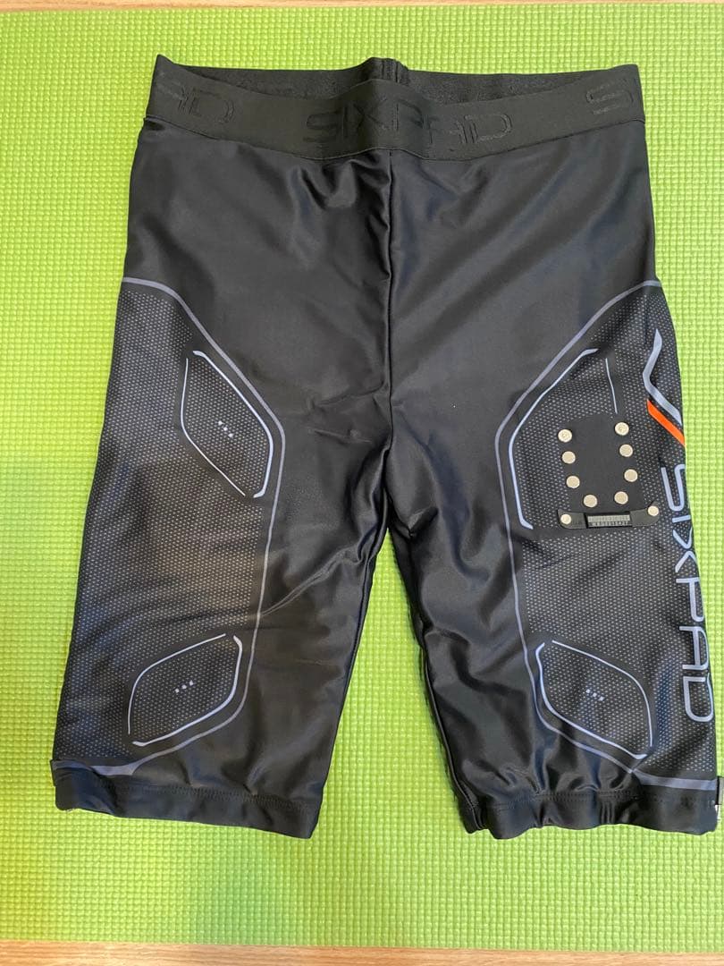 SIXPADパワースーツ新品★ホームジム★レディース上M 下L★コントローラ