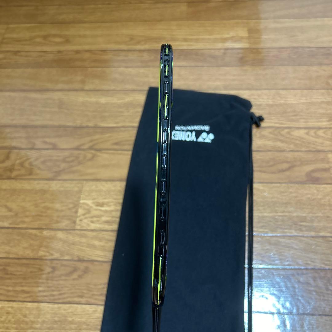 YONEX ASTROX77バドミントンラケット