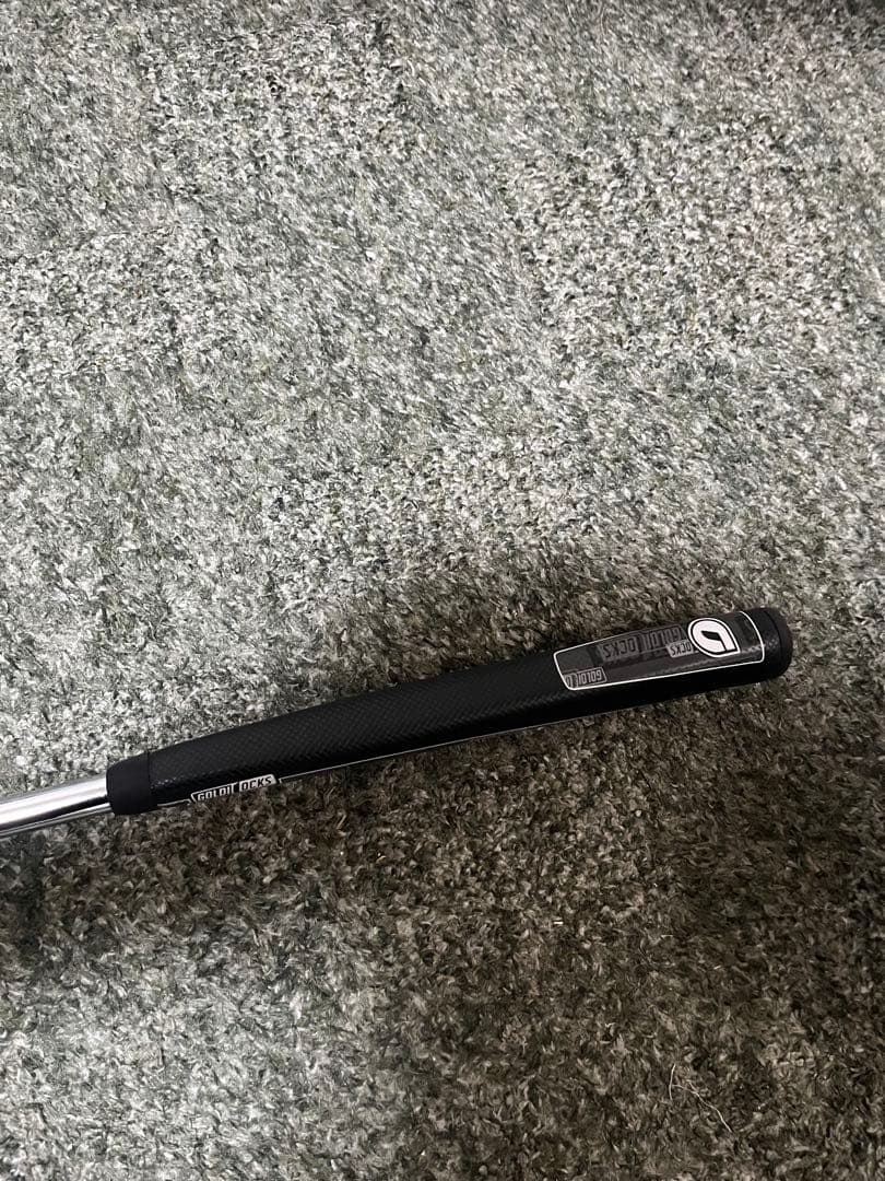 ゴルディロックス　パター　モデル922 オールブラック　34インチ