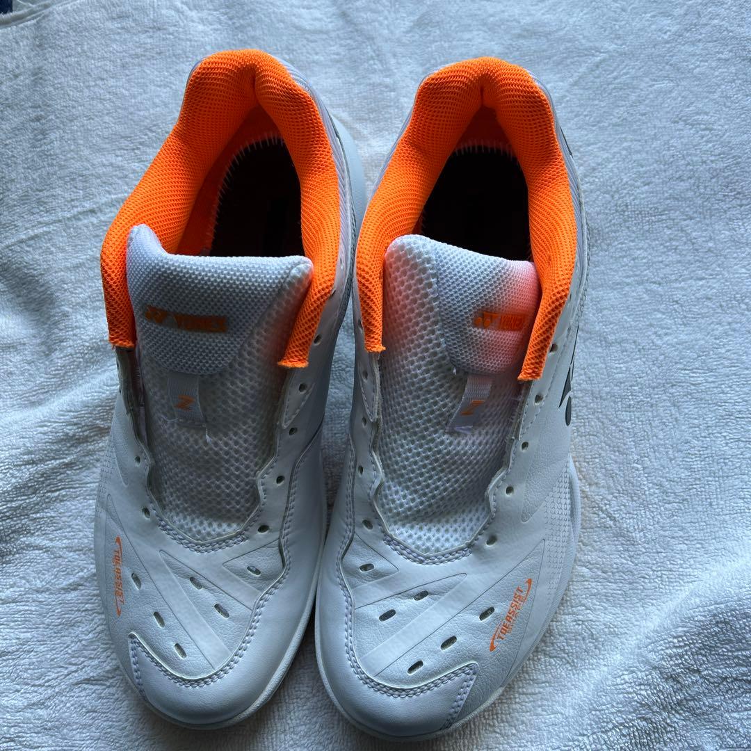 YONEX POWER CUSHION 55 ホワイト/オレンジ　26.5㎝