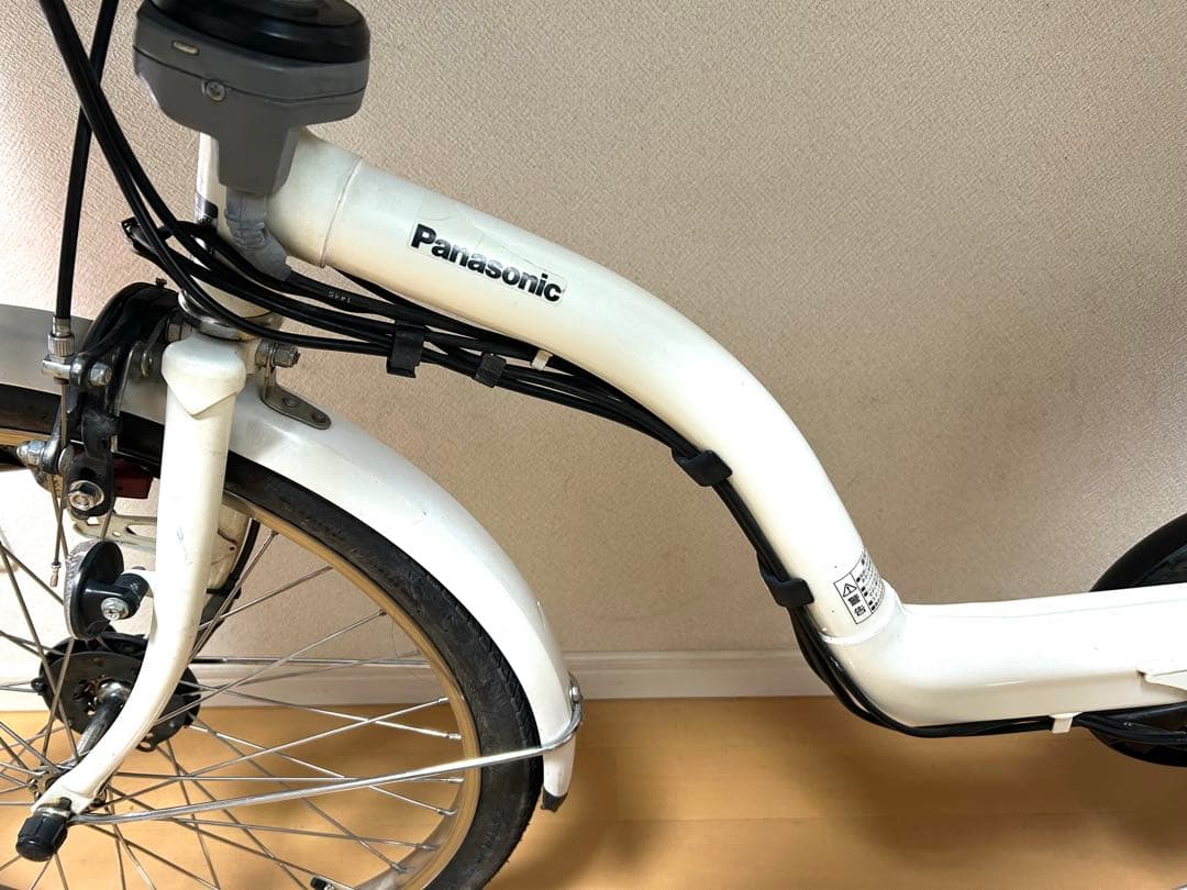 電動自転車　横浜　パナソニック　ギユットミニ 前後タイヤ新品　バッテリー2個