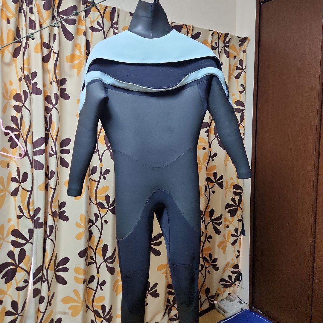 【メロー、MELLOW】セミドライウェットスーツ　MLサイズ