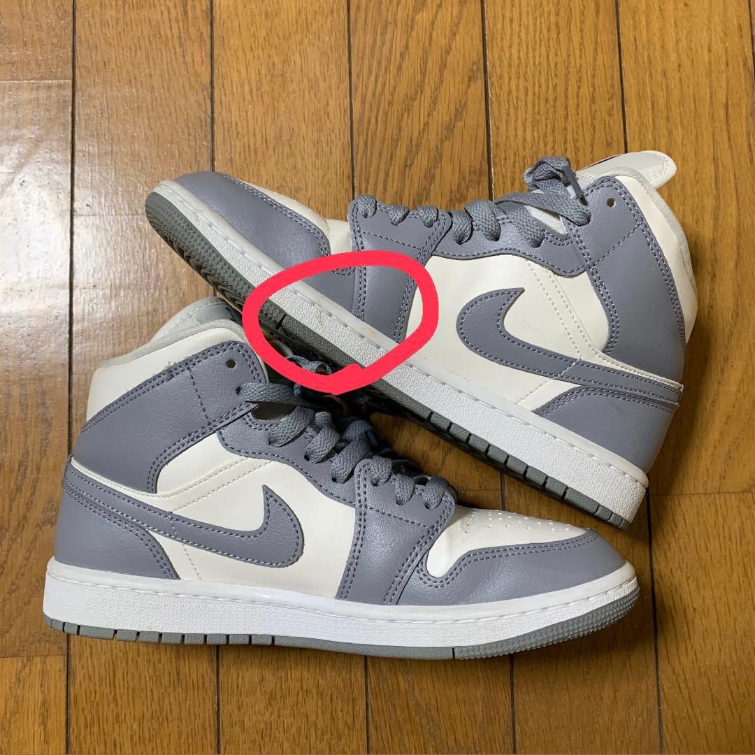 シューズ(女性用) Nike Women's Air Jordan 1 Mid Grey/Sail