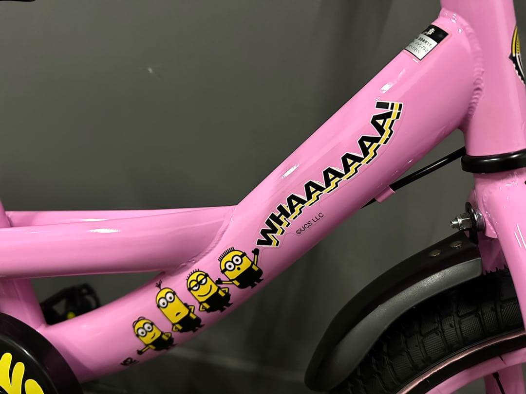 【新品・未使用】ミニオンズ 子供用自転車 18インチ 補助輪付き 正規デザイン