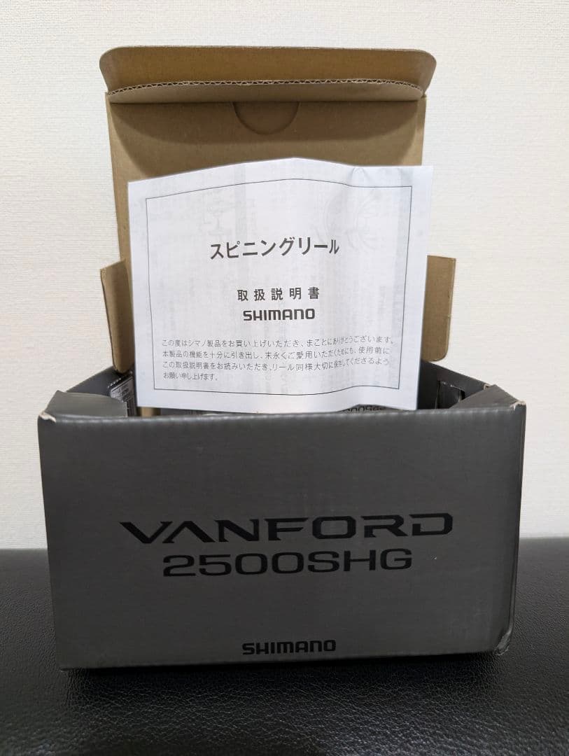 SHIMANO　シマノ　24ヴァンフォード2500SHG スピニングリール