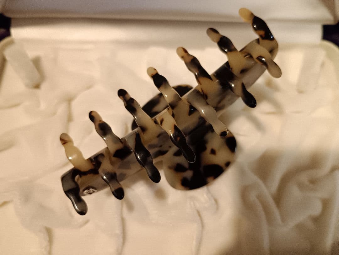 アレクサンドル ドウ パリ　ヘアクリップ　M　ベージュ