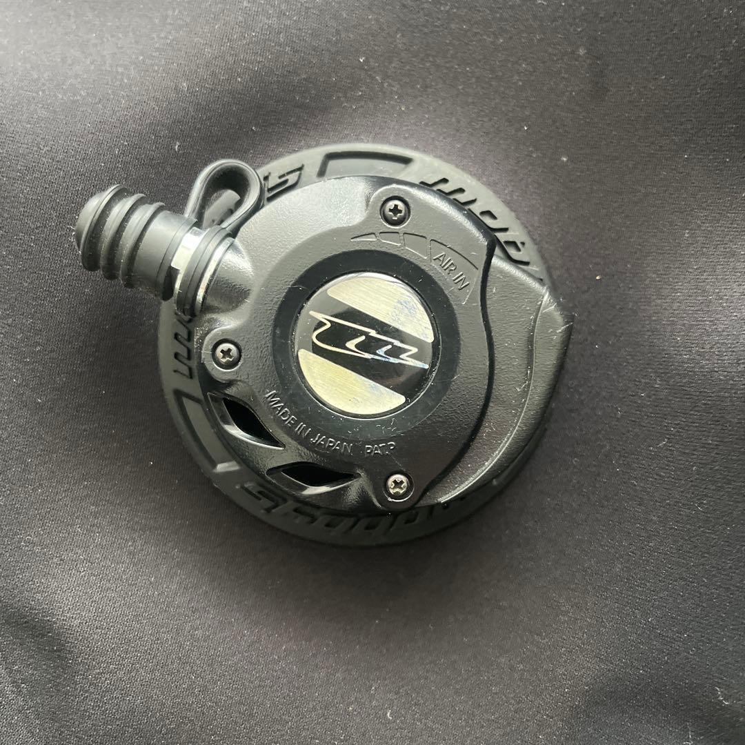 Mobby’s ドライスーツ 身長175センチ着用