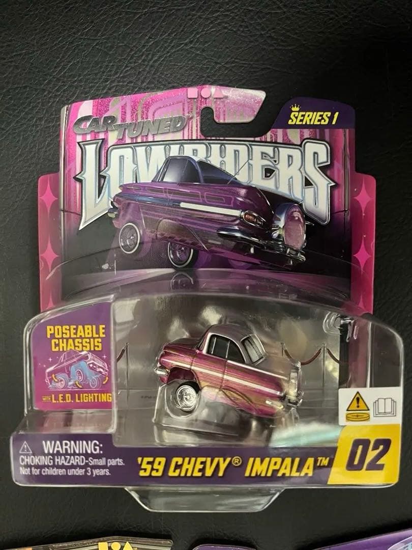 Car Tuned Lowriders ローライダー8台コンプリート セット