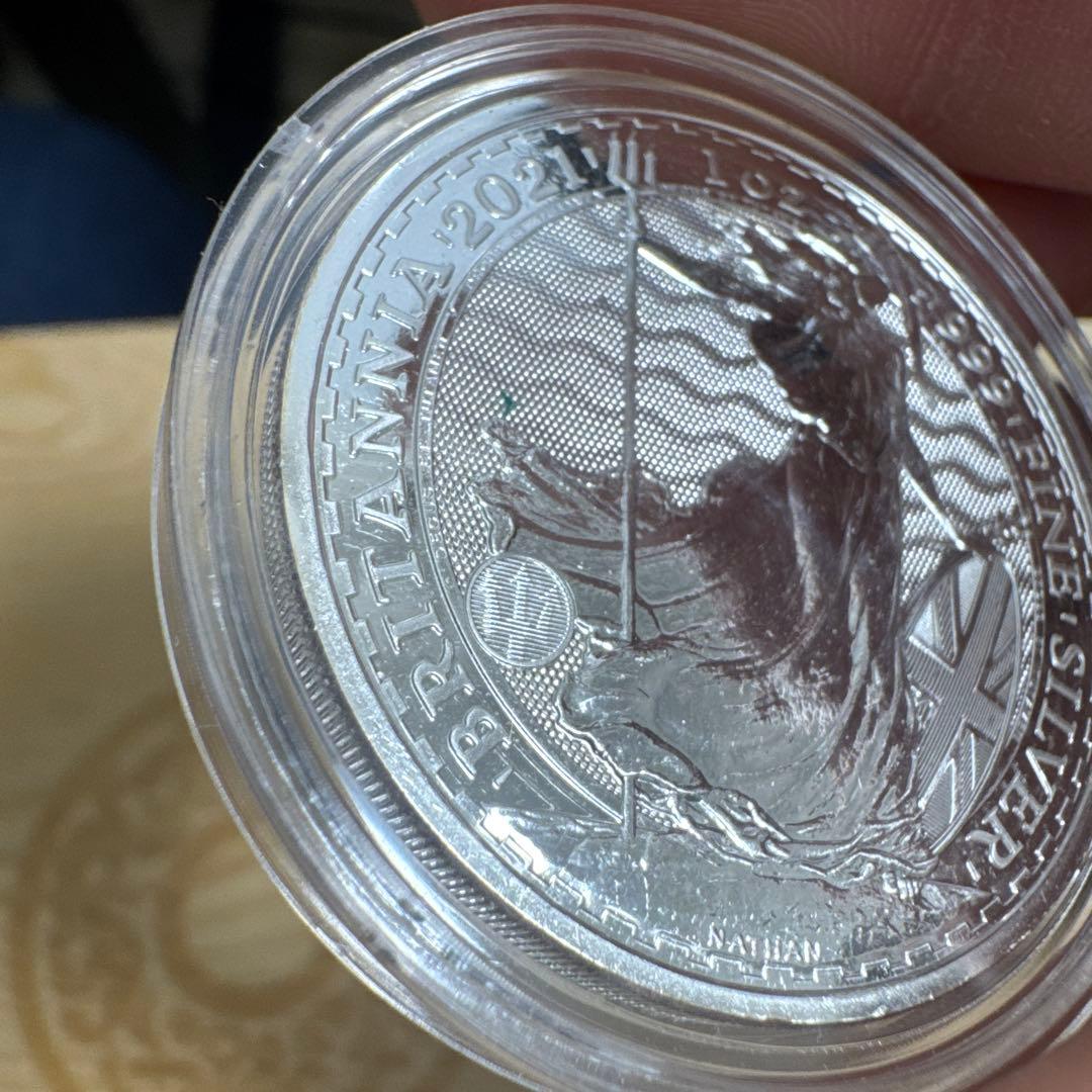 2021 イギリス　ブリタニア銀貨 1オンス (クリアーケース入り) 2枚セット