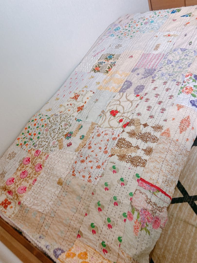 インド　カンバディアキルト　アイボリー