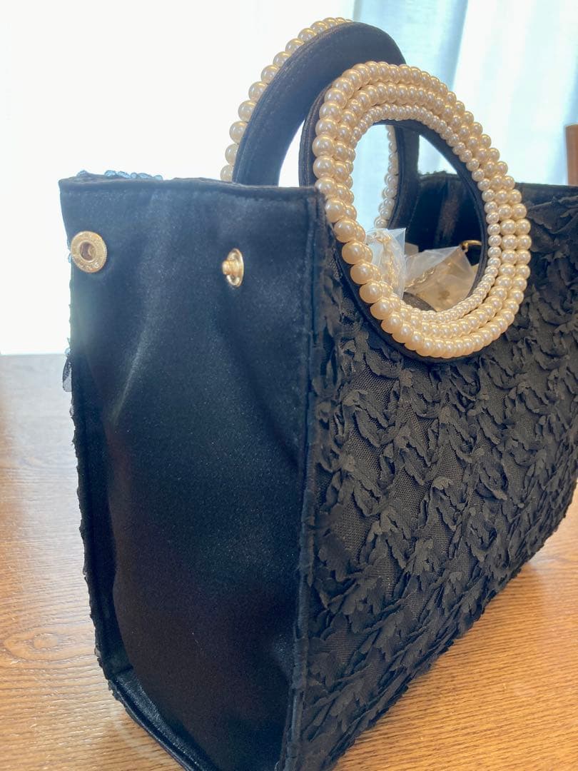 パールハンドル 黒 パーティーバッグ イヤリング　ネックレス　セット　結婚式