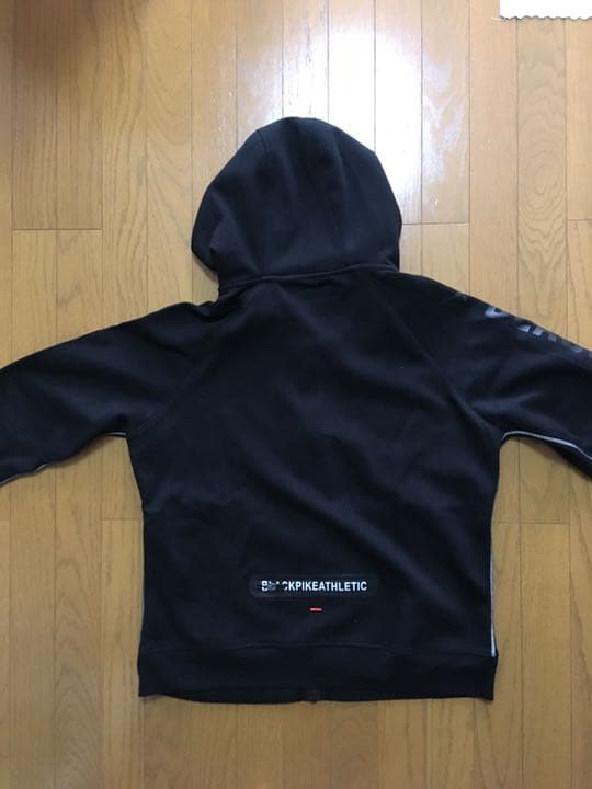 BLACK PIKEセットアップ フィジーク トレーニング