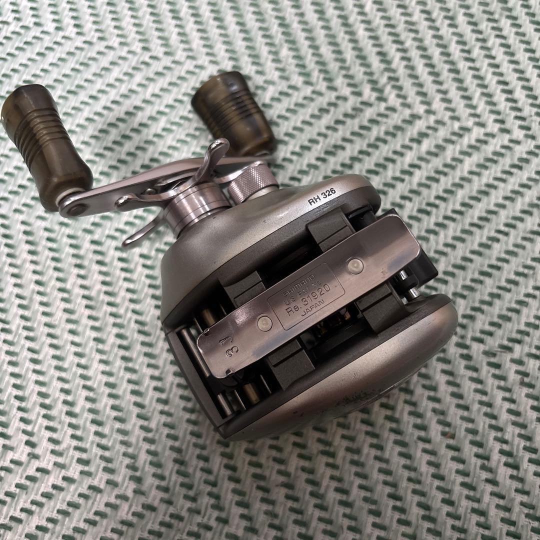 シマノ　銀メタ　ベイトリール