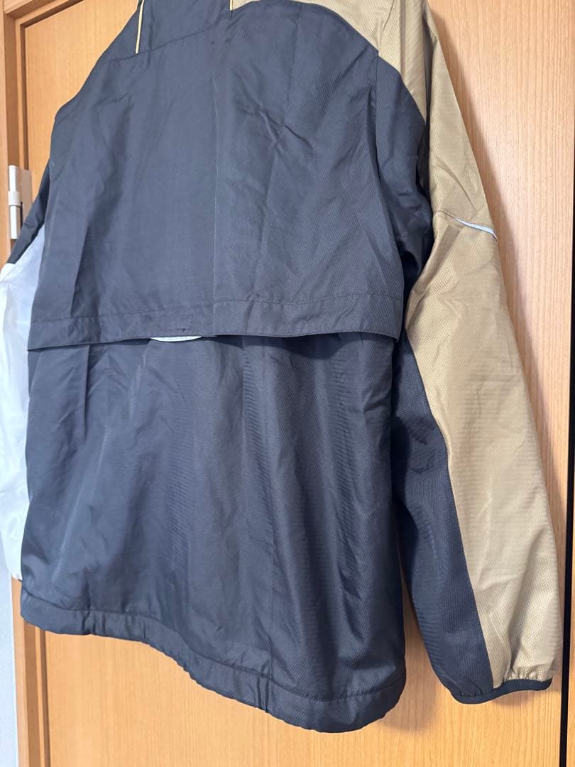 ヨネックス　ウインドブレーカー　メンズ　M 美品！