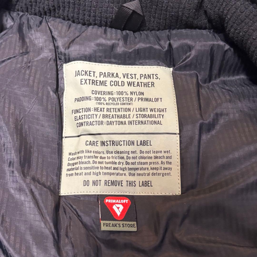 フリークスストア プリマロフト ダウンベスト