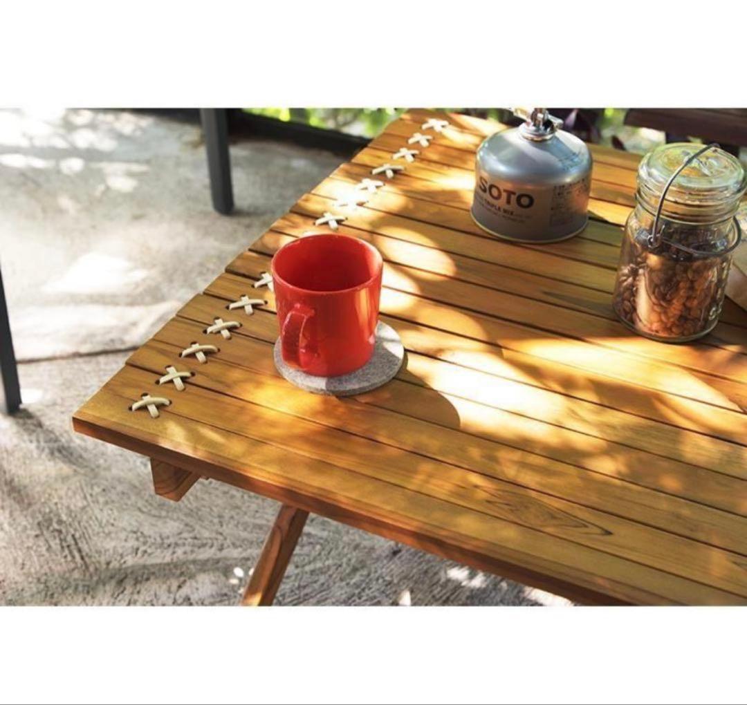 木製折りたたみテーブル