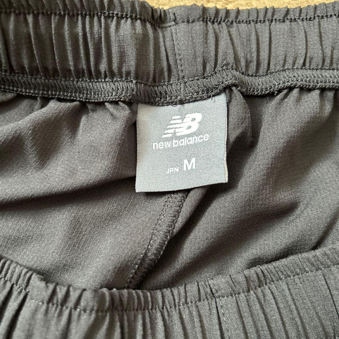 FC東京×ニューバランス2025 ブラックアウトTシャツ　ウーブンショーツ