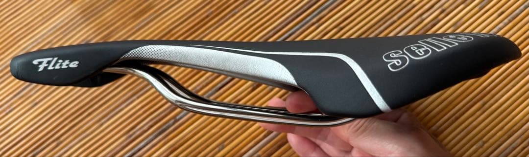 SELLE ITALIA Flite Flow セライタリア フライト チタン