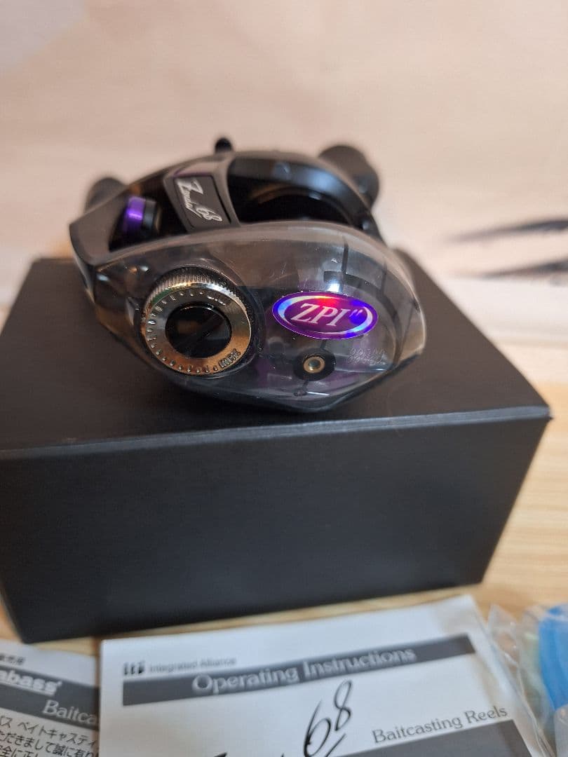 メガバス Zonda 68R ベイトリール