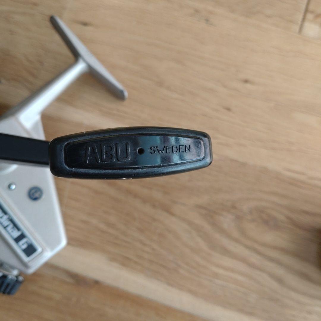 希少品　ABU Cardinal 6 スピニングリール