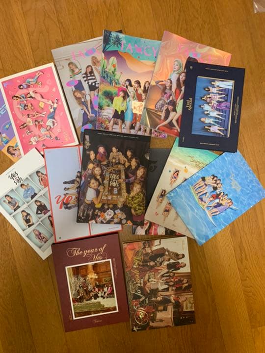 TWICE グッズ　まとめ売り