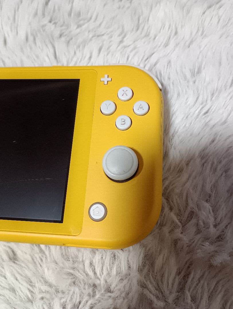 d*2様 ジャンク品 Nintendo Switch Lite イエロー