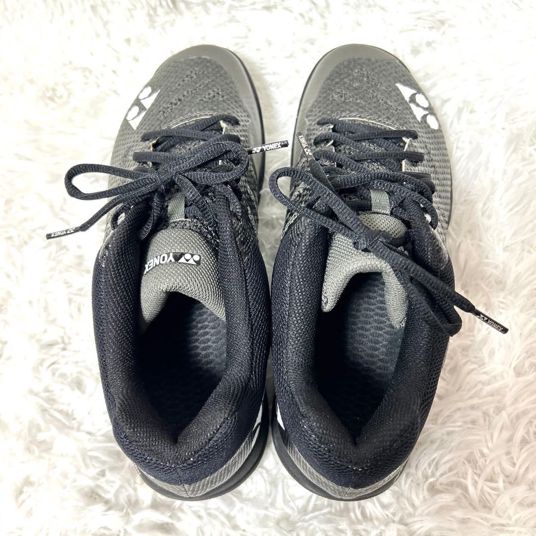 【未使用品】YONEX パワークッション バトミントンシューズ 27.5cm