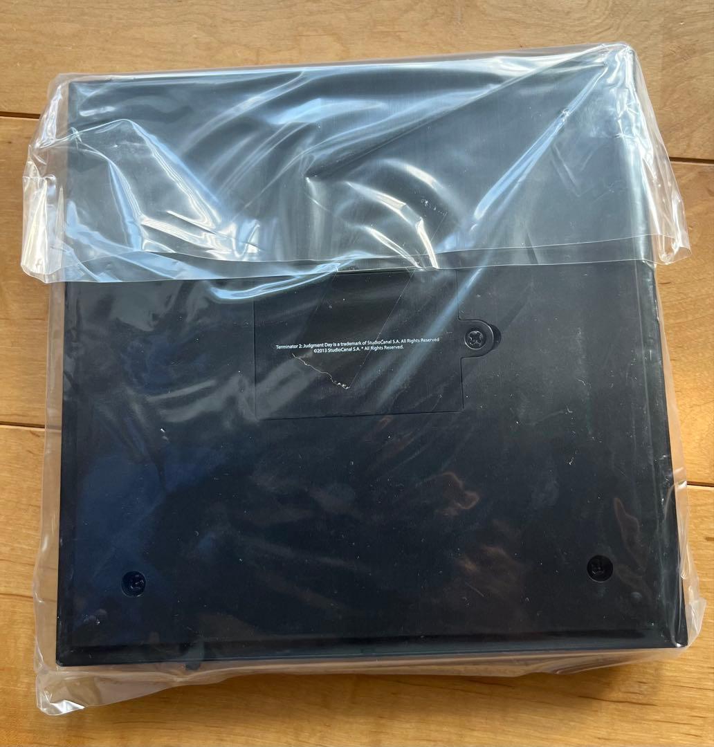 ホットトイズ ムービーマスターピースDX ターミネーター2 T-800ダメージ版