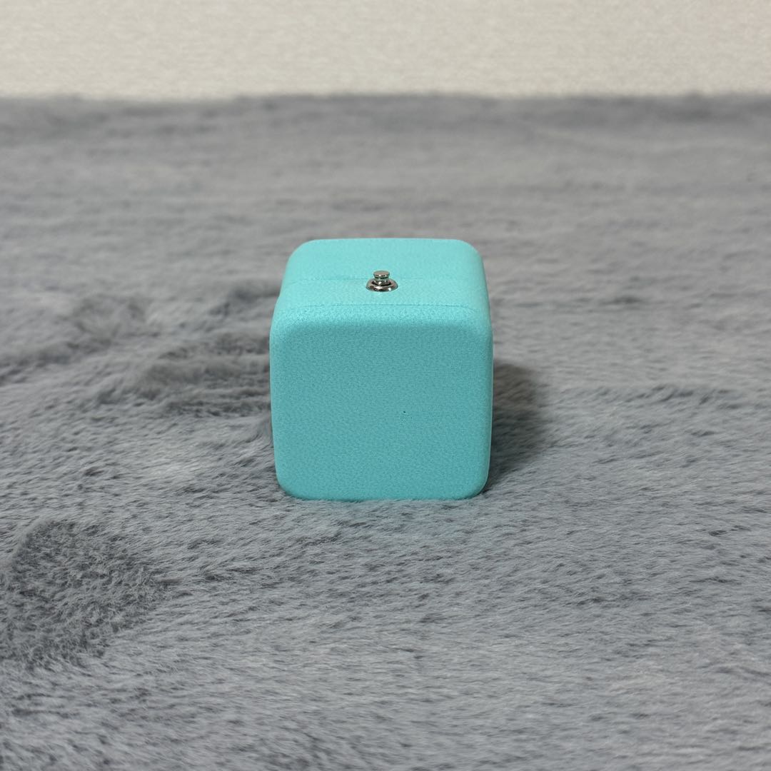 【新品未使用】Tiffany & Co. ティファニーブルー リングケース　空箱
