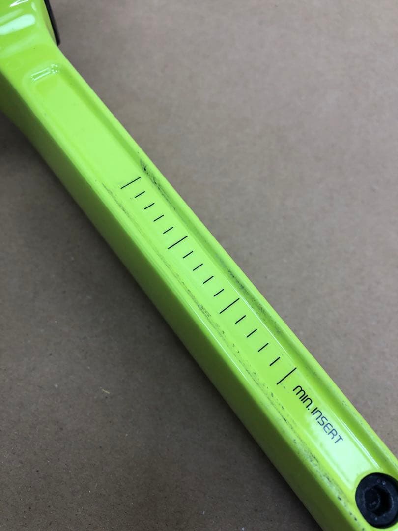 TREK MADONE SLR 専用シートポスト