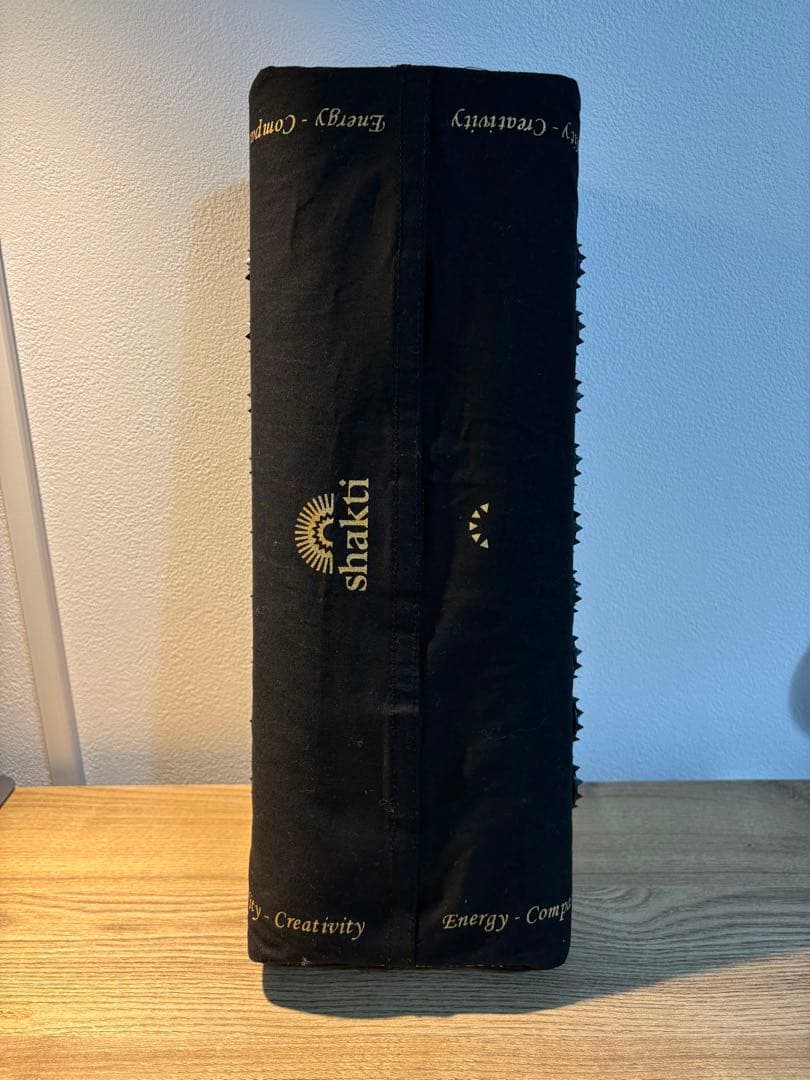 シャクティピロー オリジナルブラック クラシックピロー