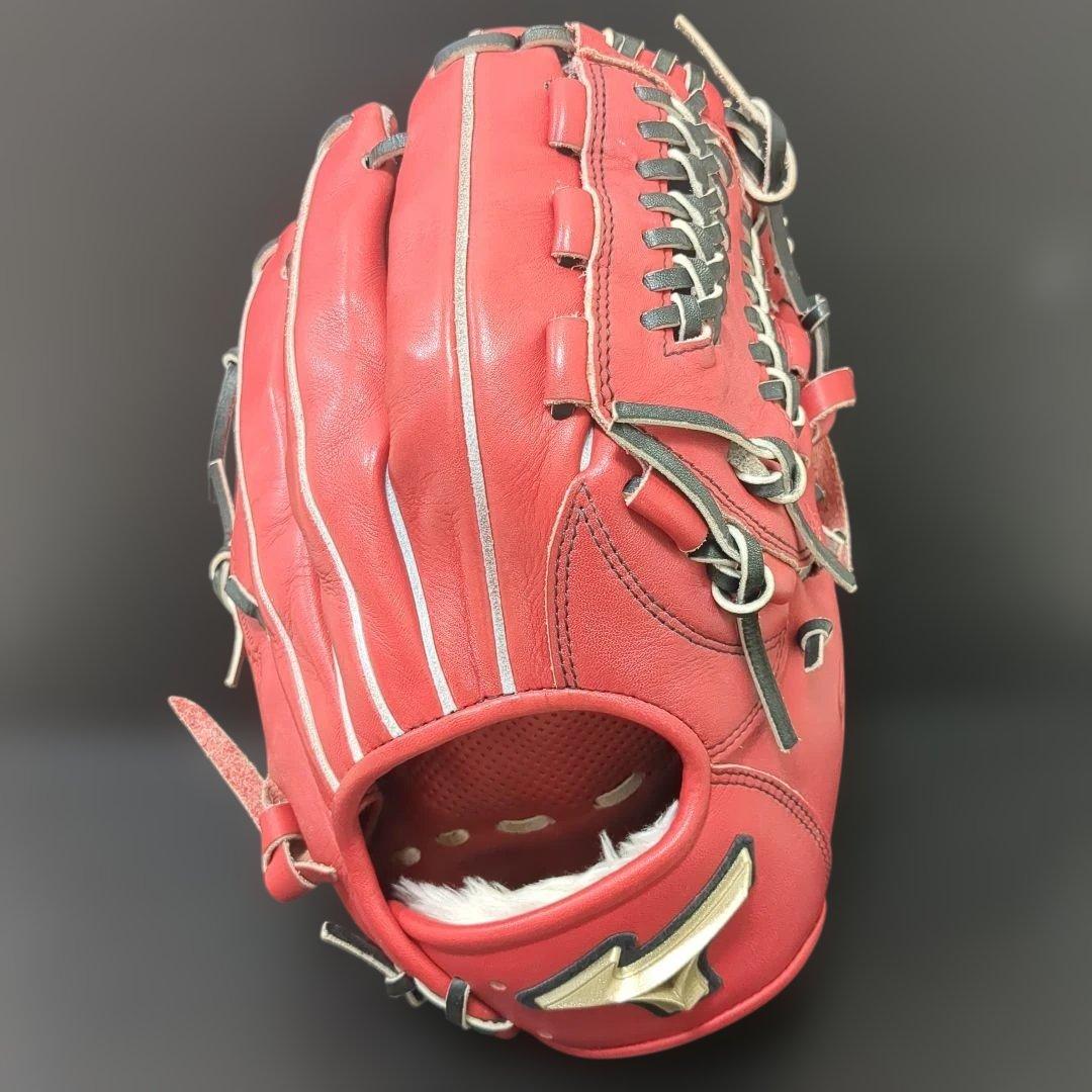 ミズノ　グローバルエリート　軟式　右投げ　内野手　グローブ