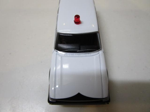 LV-N164aトミカLVネオ/新品未開封トヨタクラウンバンパトロールカー大阪府