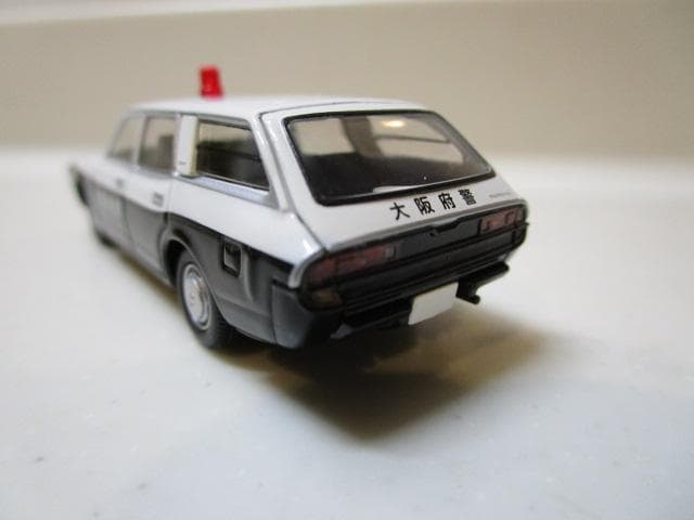 LV-N164aトミカLVネオ/新品未開封トヨタクラウンバンパトロールカー大阪府