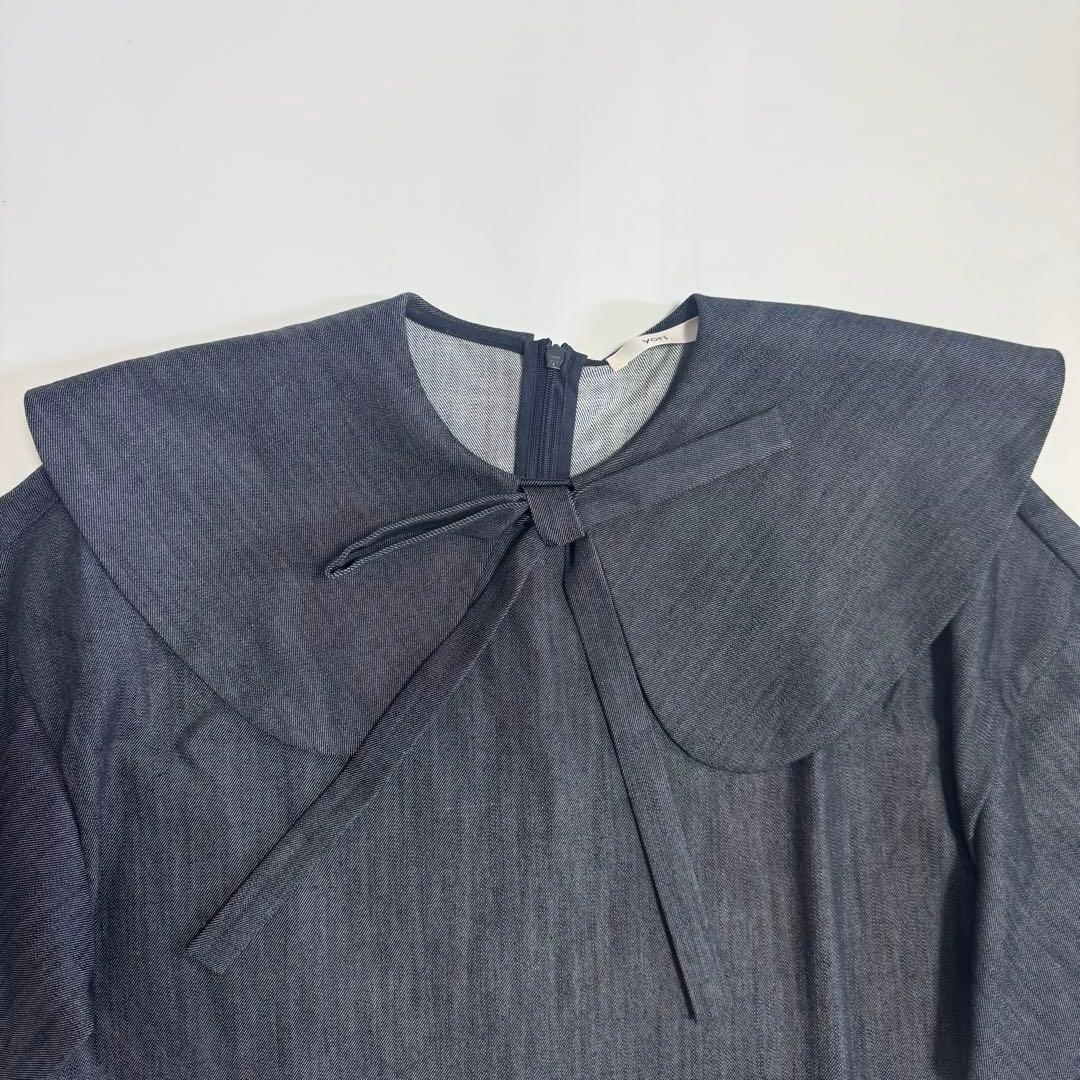 未使用に近い　yori デニム風ビッグカラーショートブラウス　セーラーカラー