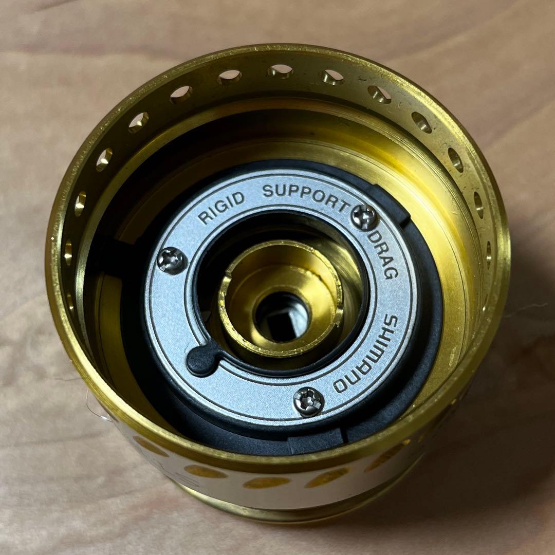 シマノ　ステラ2500 スプール