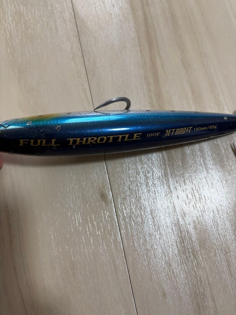 青物キャスティングルアー　プラグ　12個セット　トレブルフック等おまけ付