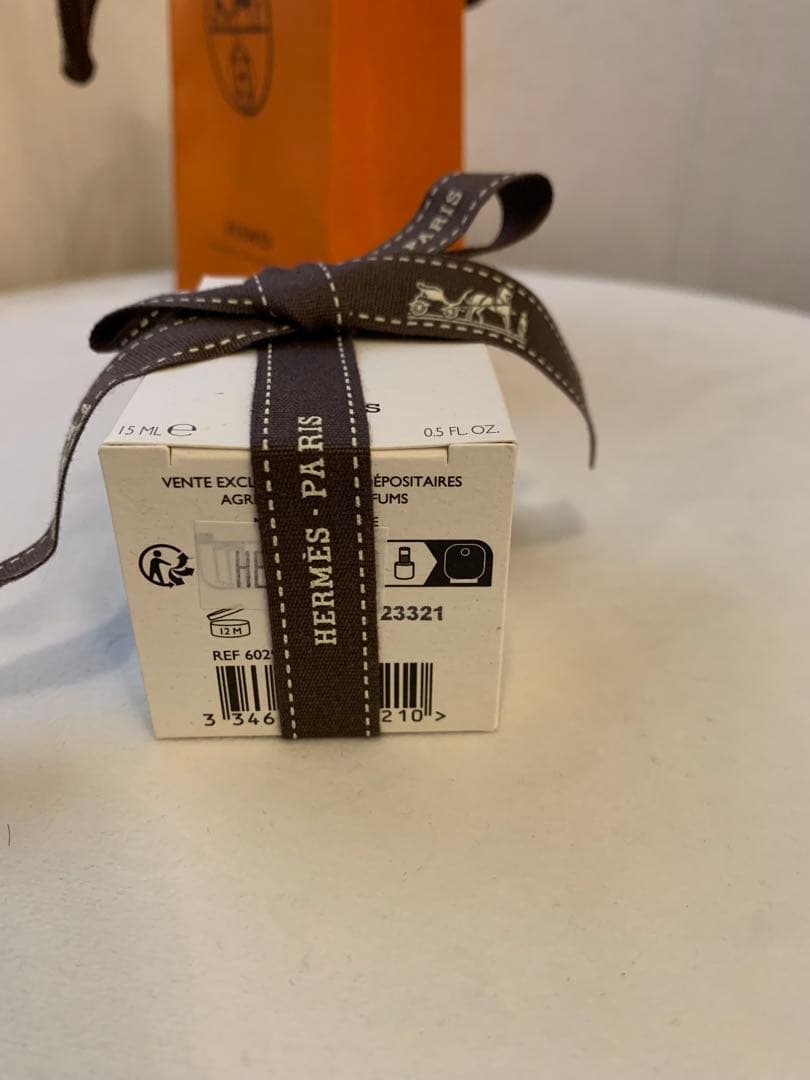 HERMES エルメスネイルオイル