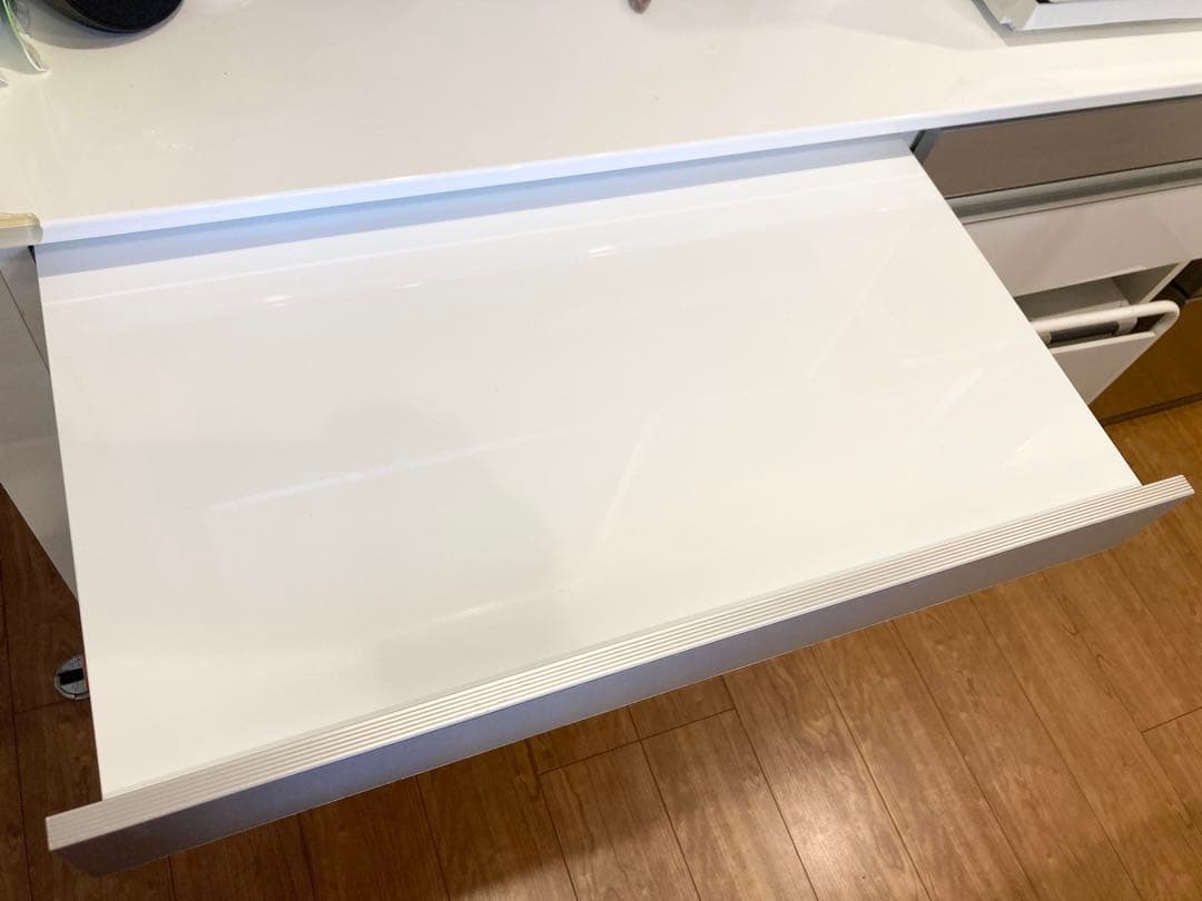 ACTAS ホワイト カップボード　3/16まで出品