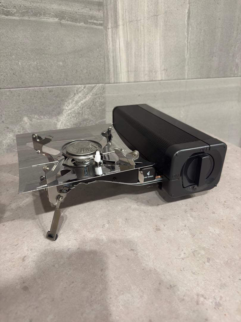 【超美品/未使用】FOREWINDS フォールディングキャンプストーブ　ブラック