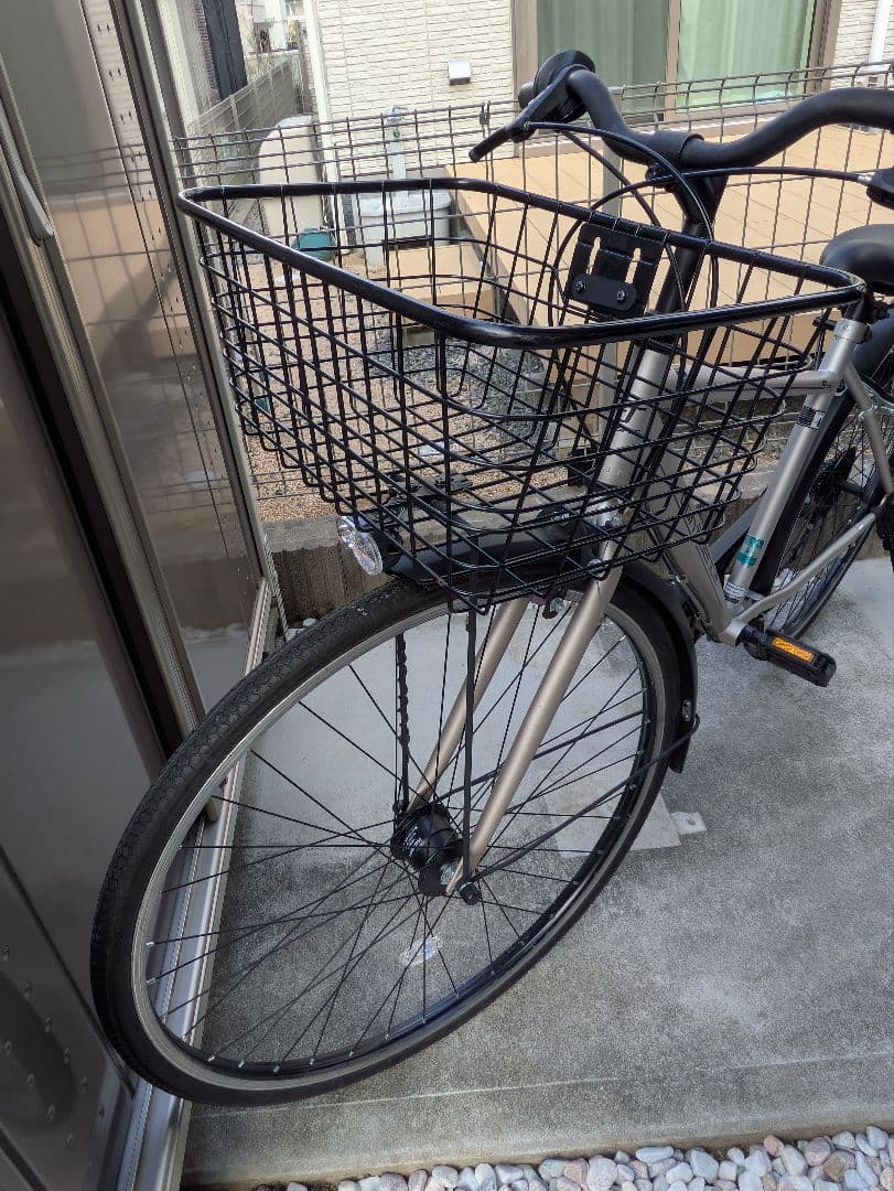 ま*ち様 シルバー シティサイクル 前カゴ付き
