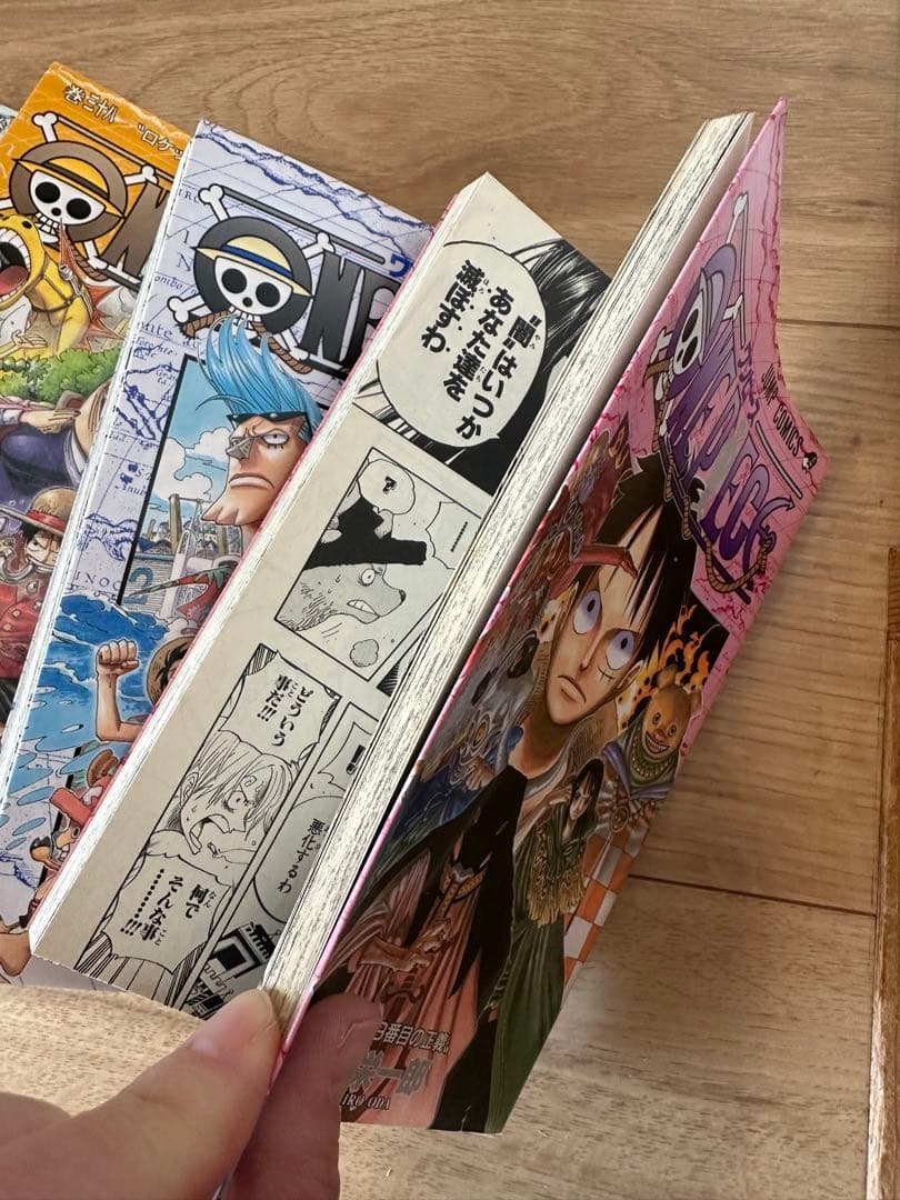 ONE PIECE 全巻セット 1-114巻（最新）➕映画特典本等おまけ4冊
