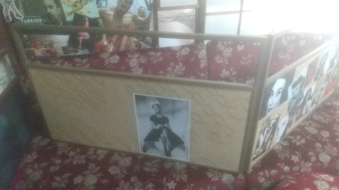 2枚式衝立 間仕切り和洋モダンパーティション屏風映画女優オードリーヘップバーン