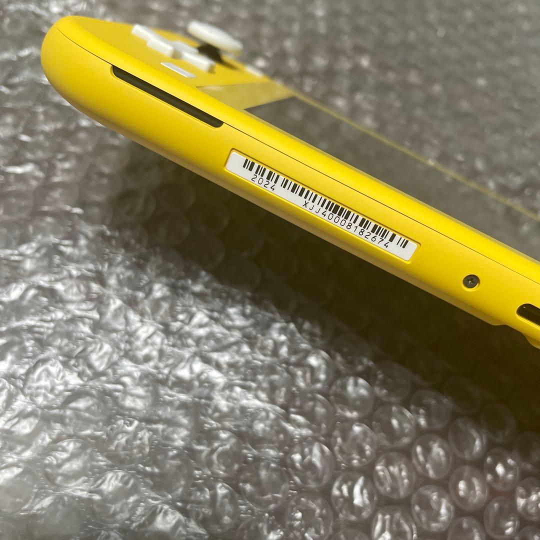 Nintendo Switch Lite 本体　イエロー