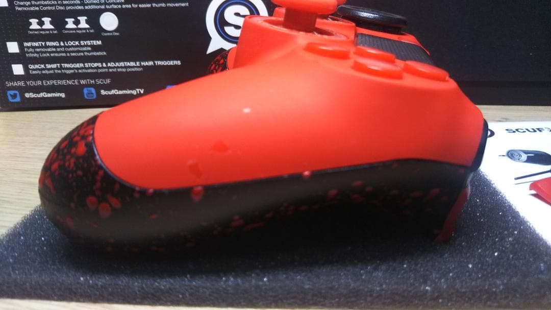 使用少 SCUF INFINITY 4PS PRO フルカスタム 赤&黒