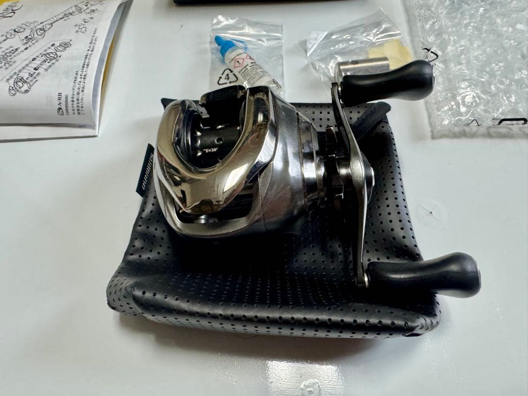 シマノ 16アンタレスDC HG（ギア比7.4）左ハンドル