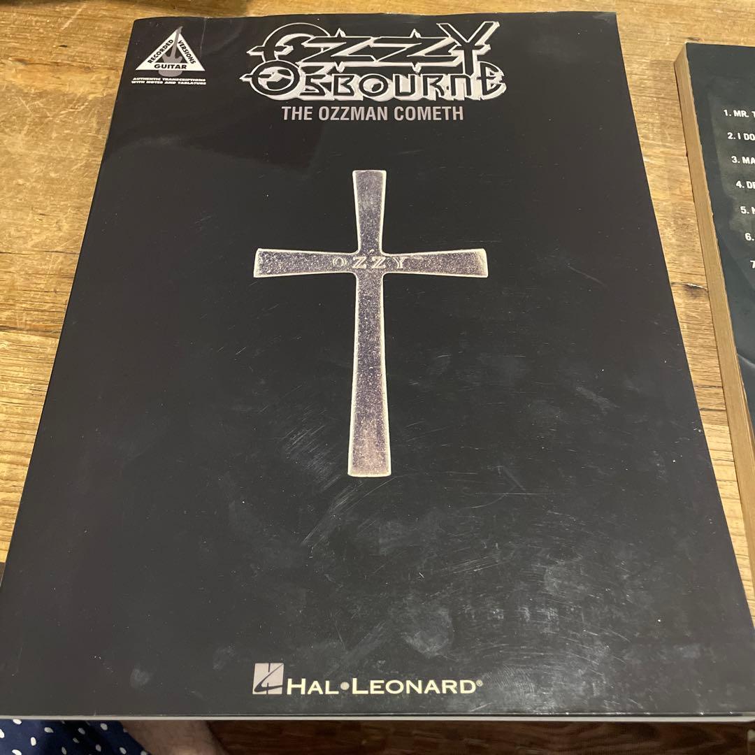 オジー、クイーン、バンドスコアとギタータブ譜