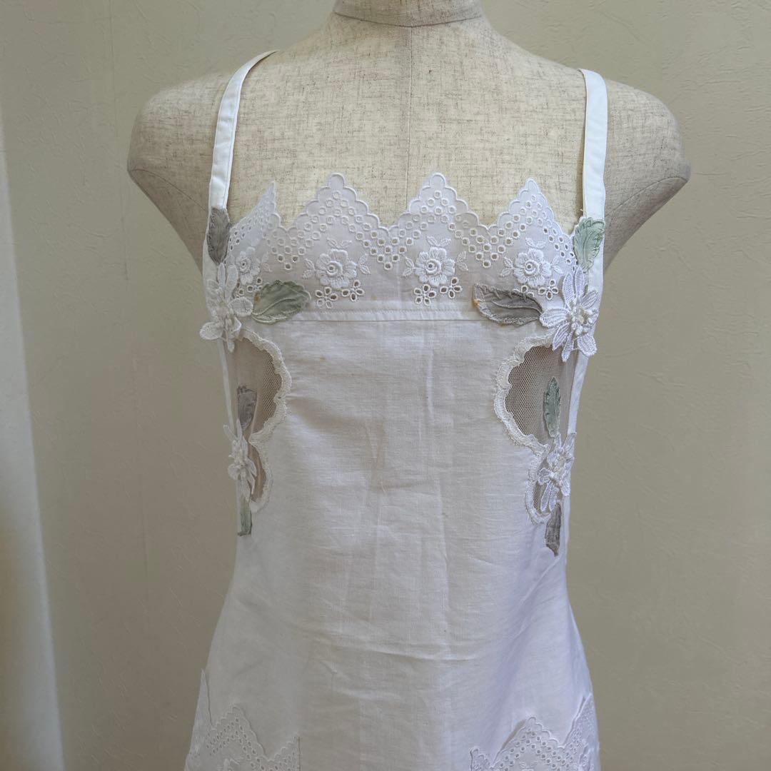 さえら レースお花モチーフ付きヴィンテージ チュールエプロン