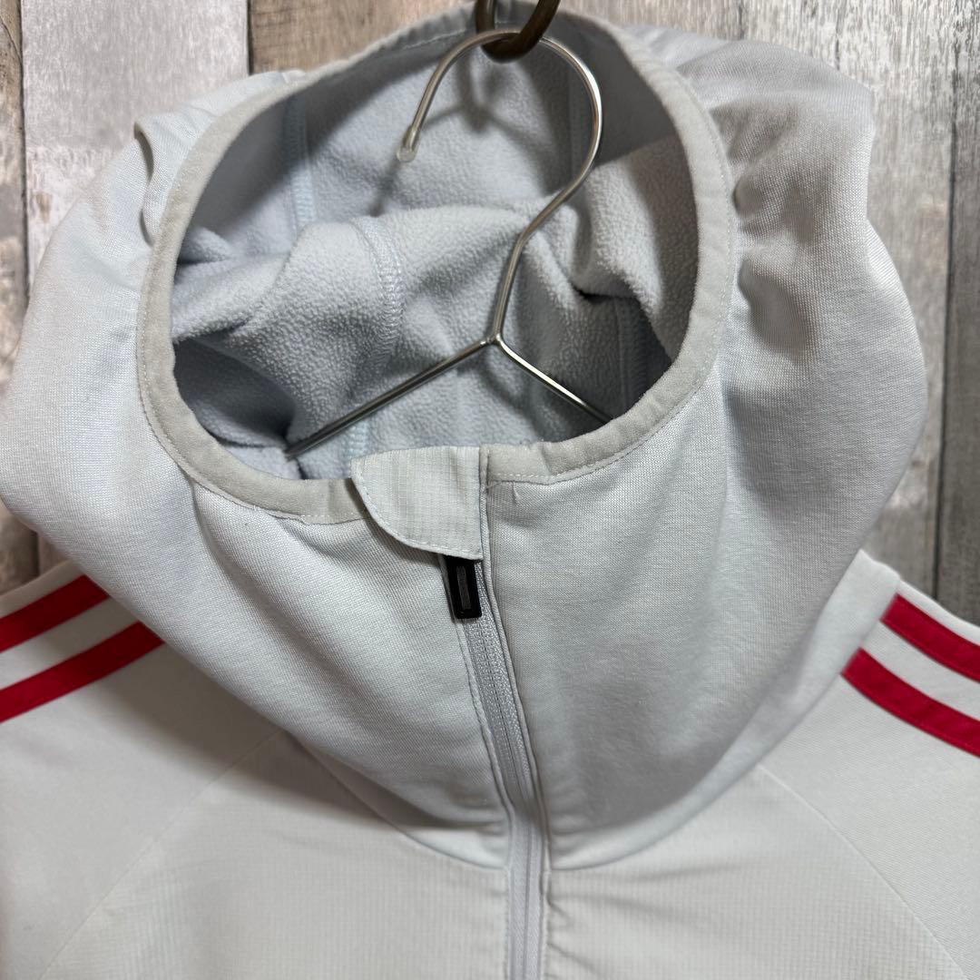 ●adidasマンチェスター・ユナイテッド 18/19 トレーニング トップ