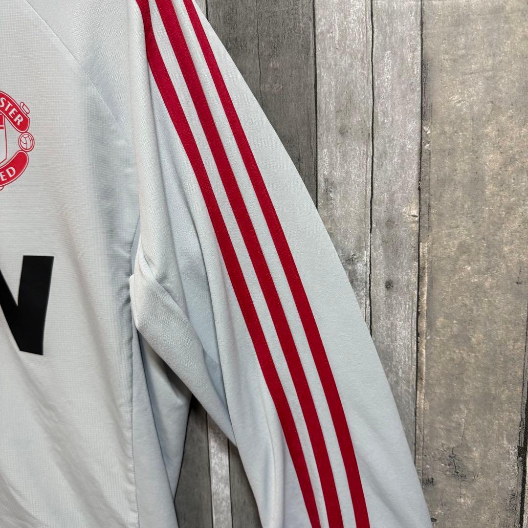 ●adidasマンチェスター・ユナイテッド 18/19 トレーニング トップ